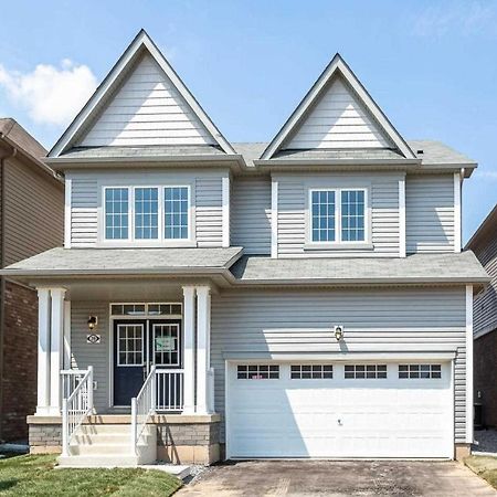 The Warm Welcome Suite Thorold Exterior foto